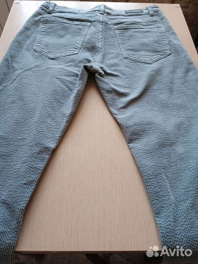 Джинсы,женские, М, вельветовые