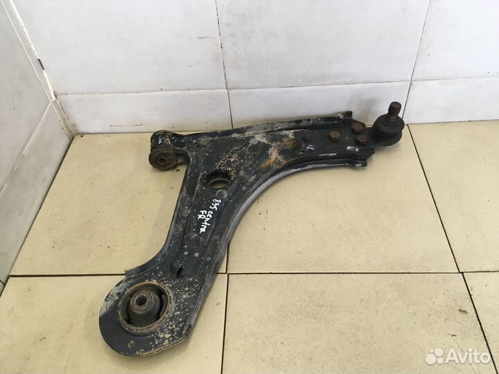 Рычаг передний правый Gentra II 2013-2015