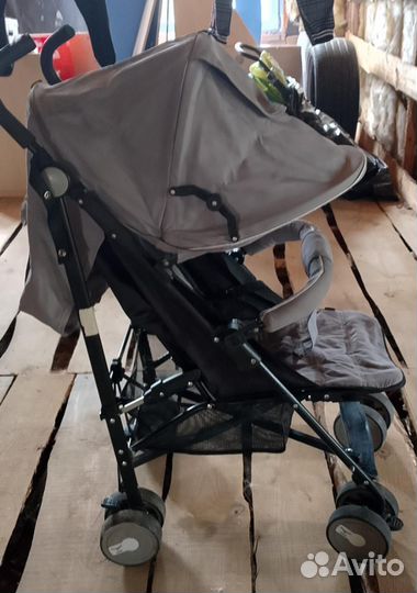 Прогулочная коляска трость
