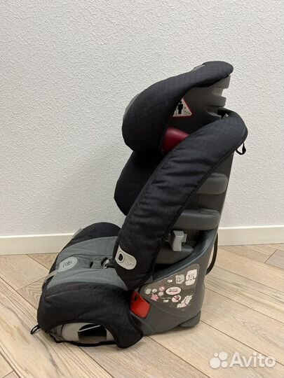 Автокресло britax romer