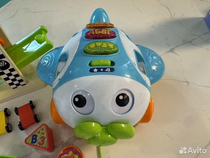 Развивающие игрушки пакетом б/у