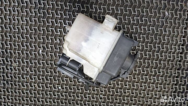 Бачок омывателя Hyundai Getz, 2003