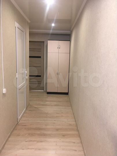 1-к. квартира, 42 м², 2/5 эт.