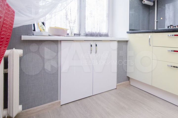 3-к. квартира, 58 м², 3/5 эт.
