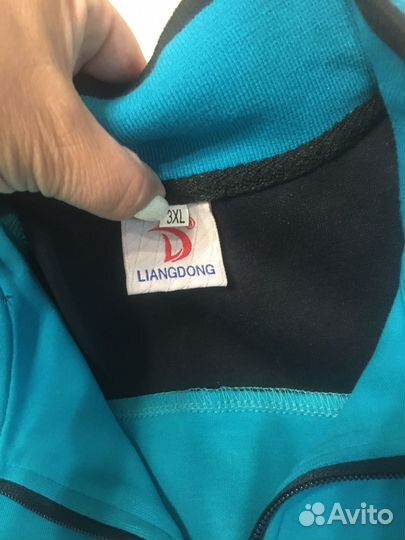 Новый спортивный костюм женский