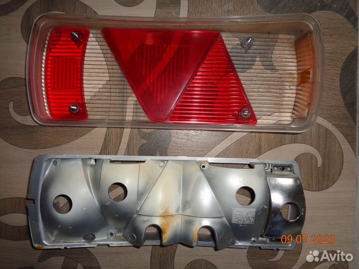 Стекло фонаря правое заднее п\пр kogel отражатель