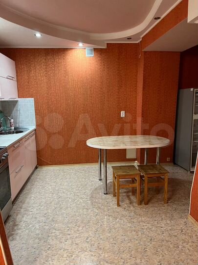 2-к. квартира, 50 м², 1/2 эт.