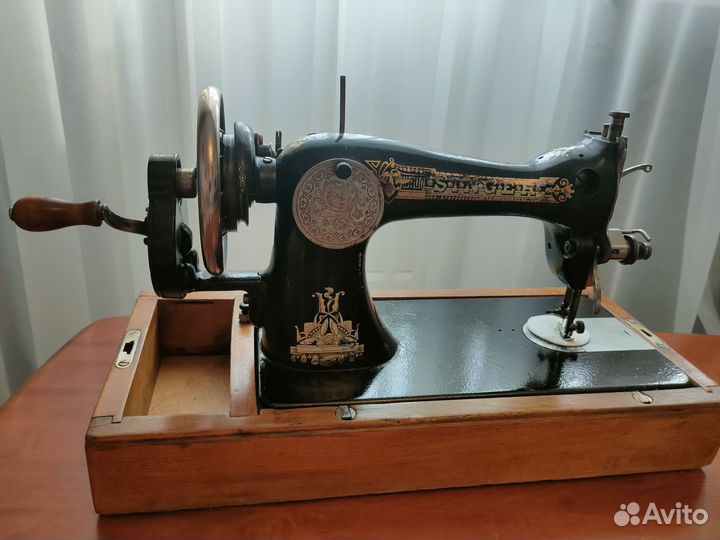 Швейная машинка зингер ручная