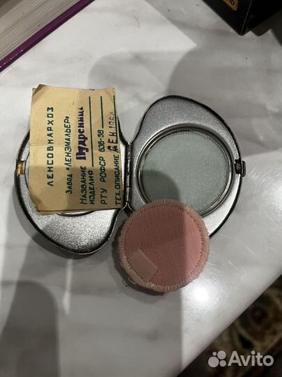 Пудренница ленэмальер Ленинград СССР