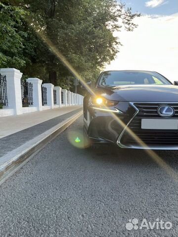 Lexus IS 2.5 CVT, 2019, 92 000 км с пробегом, цена 3450000 руб.