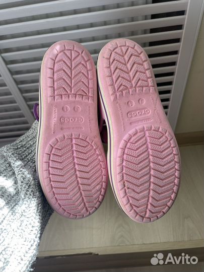 Сандалии crocs j1 для девочки