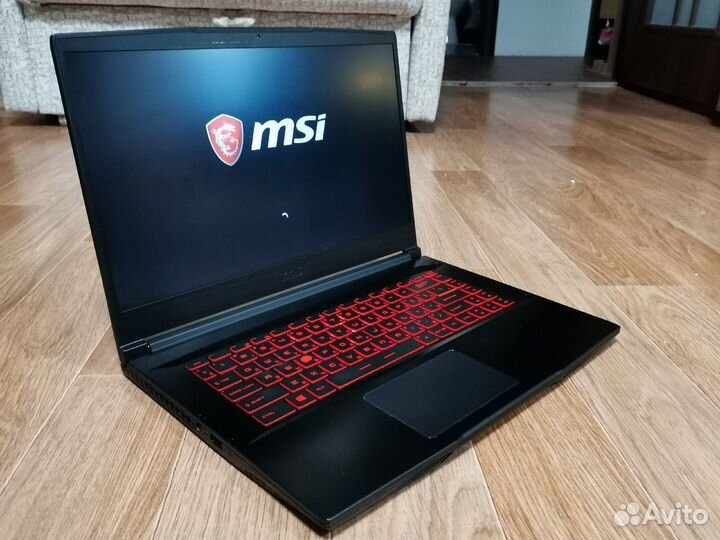 Ноутбук MSI MS-16R1