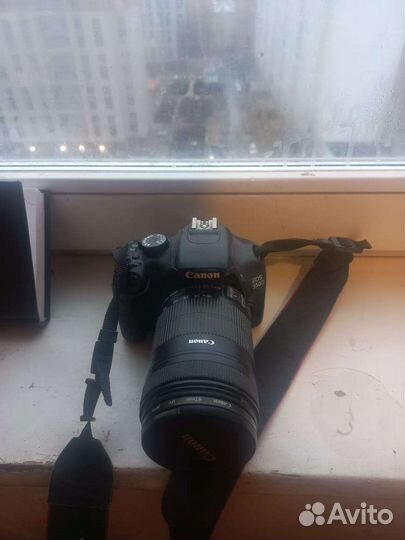 Зеркальный фотоаппарат canon