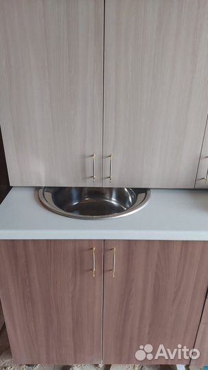 Кухонный гарнитур новый