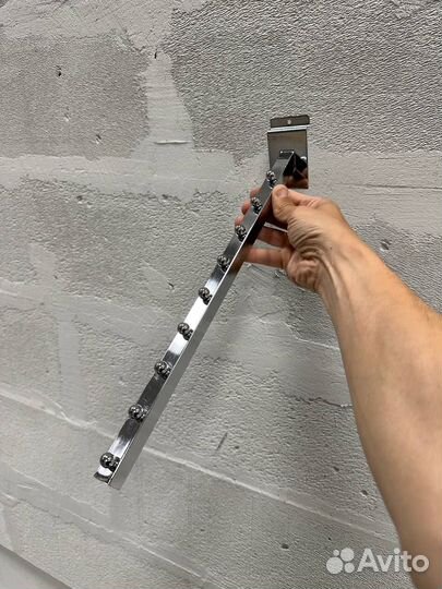 Вешалка/крючки для эконом панели