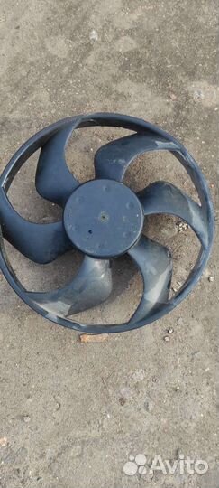 Вентилятор охлаждения радиатора Nissan Note e11