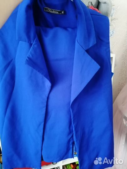 Брючный костюм женский