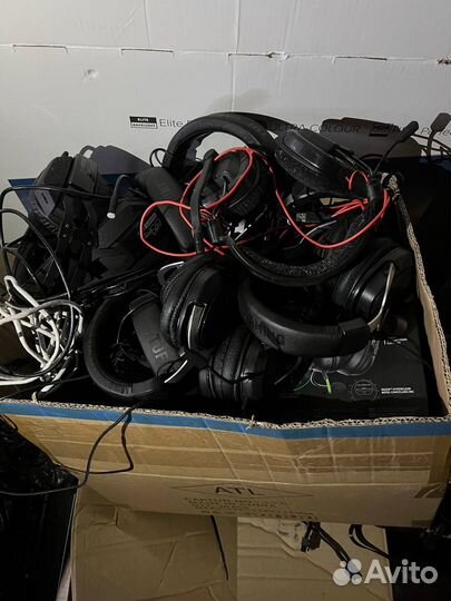 Клавиатура мышь и наушники