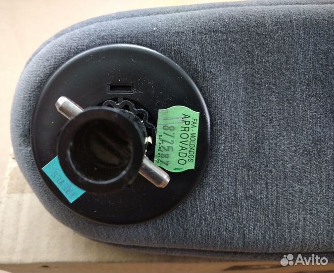 Подлокотник пасажирского сидения Citroen C5 Новый