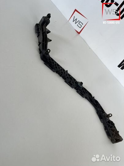 Крепление правое заднего бампера lexus GX 460 S793