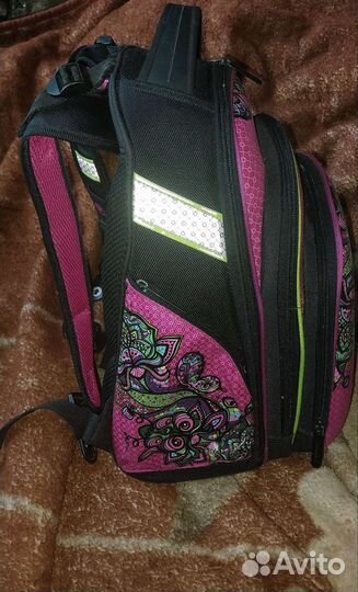 Ранец школьный hummingbird