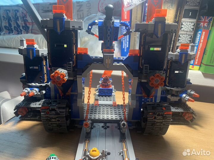 Lego nexo knights 70317