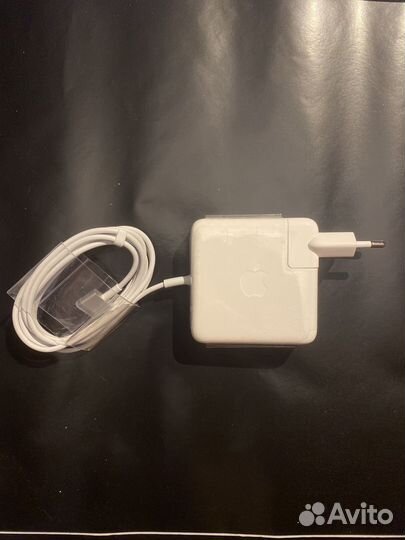 Адаптер на macbook MagSafe 2