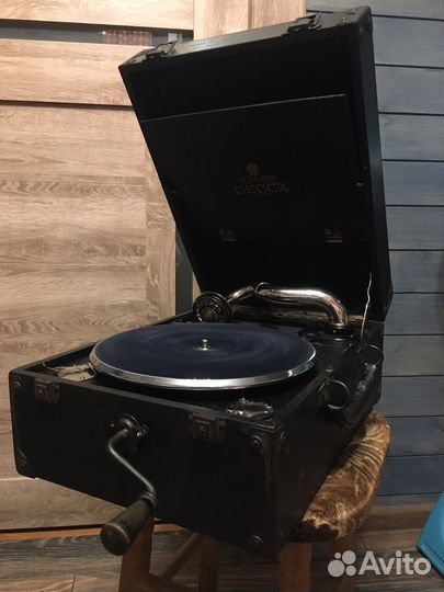 Патефон Decca 100 London