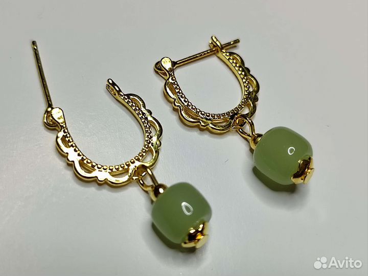 Серьги с Нефритом
