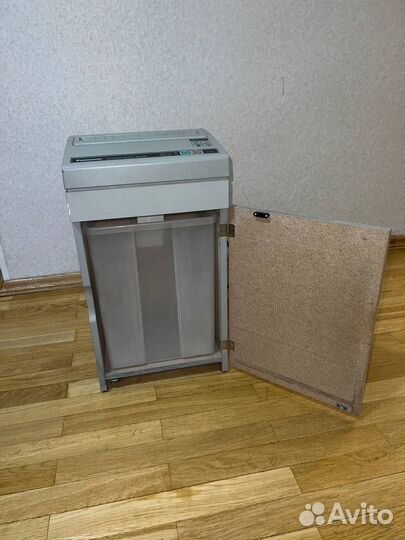 Уничтожитель бумаги