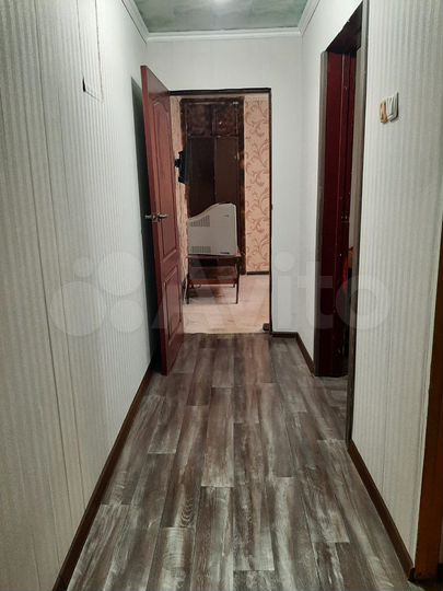 2-к. квартира, 42 м², 3/5 эт.