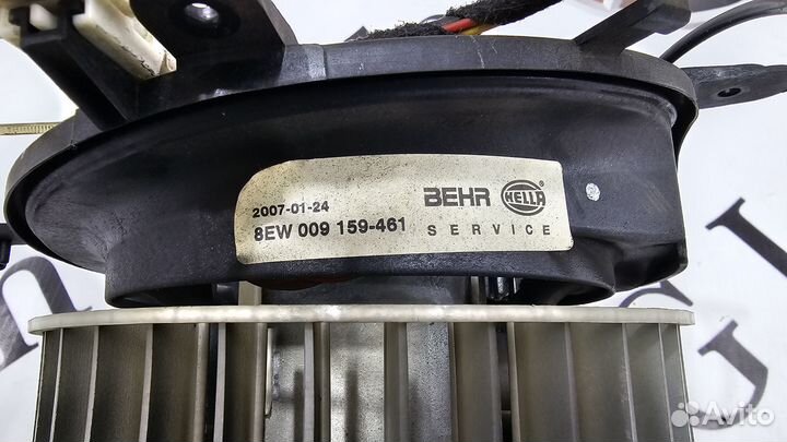 Мотор печки на Mercedes-Benz W210