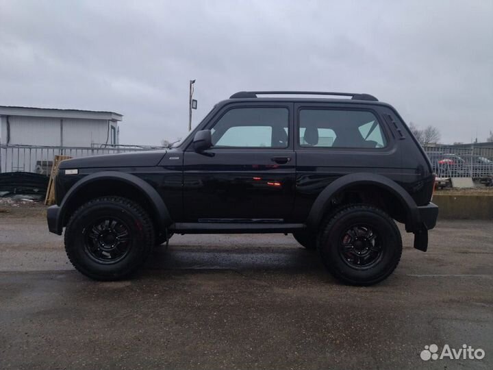 ВАЗ Niva Legend Bronto 1.7 МТ, 2025