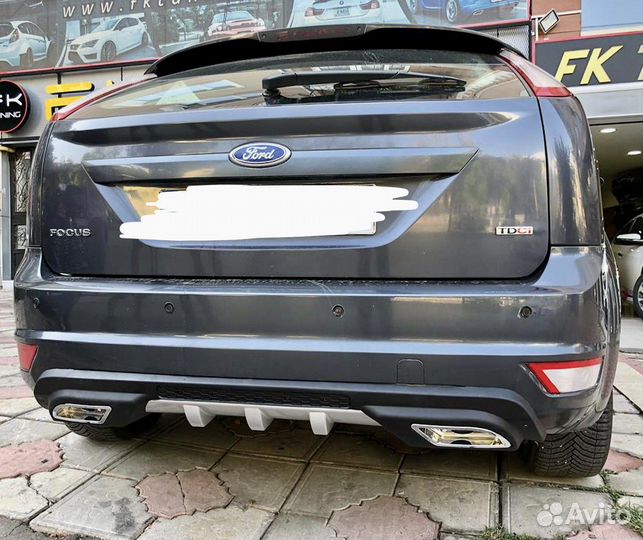 Накладка на задний бампер Ford Focus