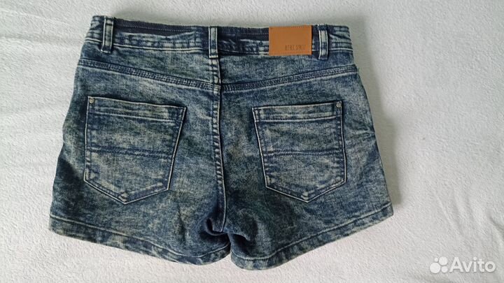Женские джинсовые шорты