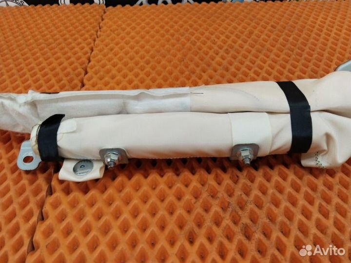 Подушка безопасности боковая AirBag правая Nissan