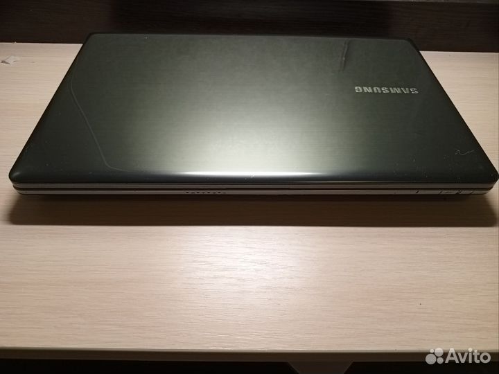 Ноутбук samsung