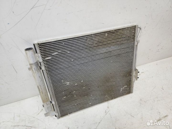 Радиатор кондиционера передний Hyundai Tucson 4