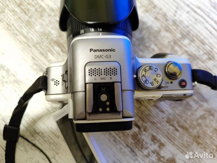 Беззеркальная камера Panasonic DMC-G3