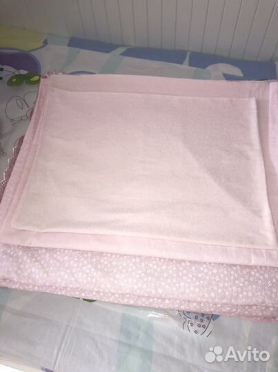 Бортики в детскую кроватку