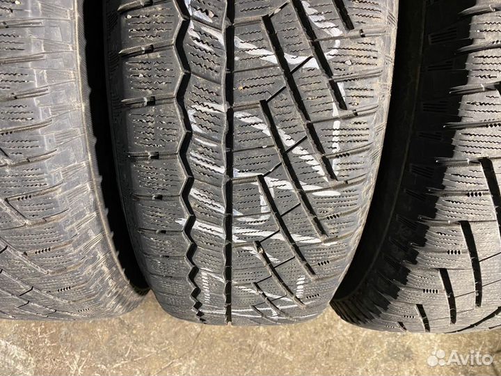 Continental ContiCrossContact Viking 215/70 R16 100Q