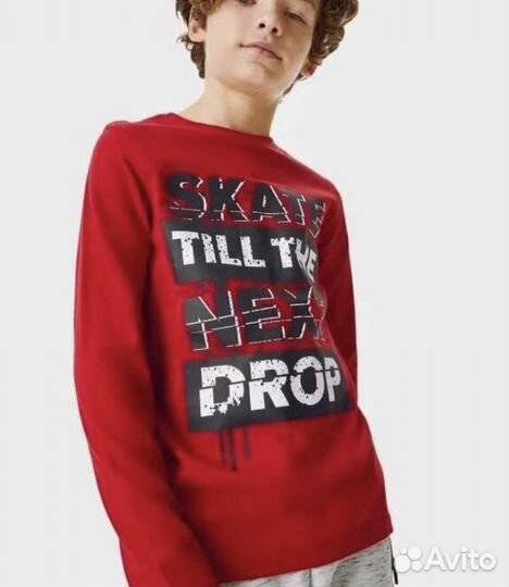 C&A лонгслив новый 146/152