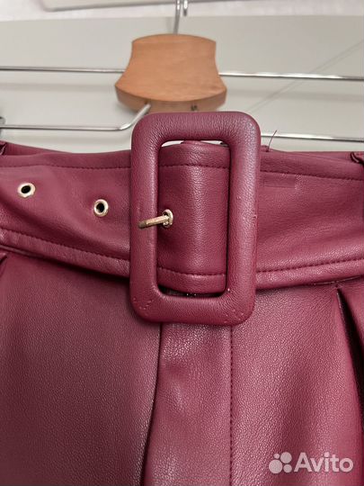 Кожаные шорты