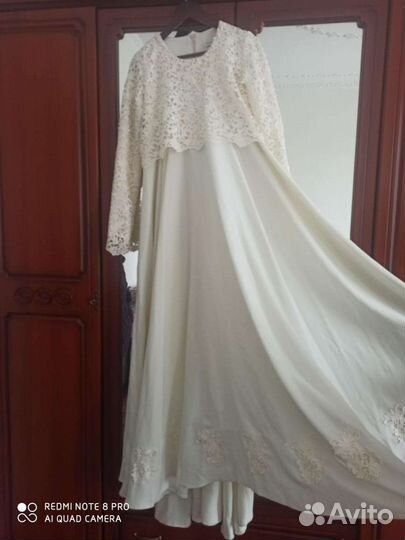 Свадебное платье