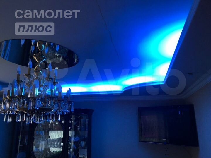 4-к. квартира, 86 м², 1/5 эт.