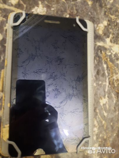 Планшет huawei Т1-701u в отличном состоянии