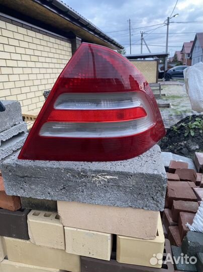 Фонари Mерседес W203 рест и дорест