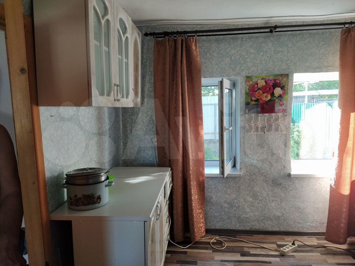 Дом 30 м² на участке 6,5 сот.