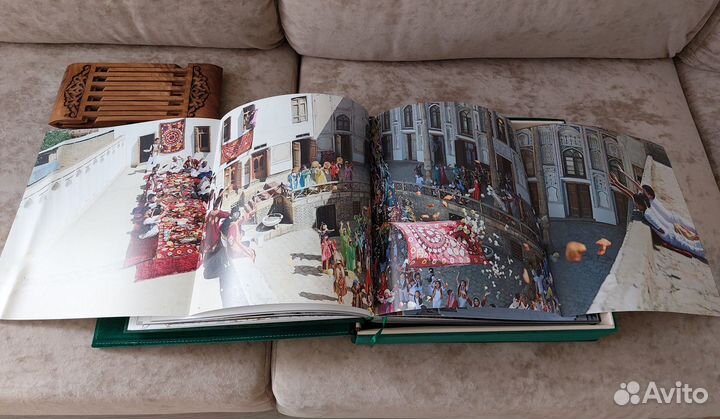 Узбекский халат,тюбетейка,сумка,халат,книга