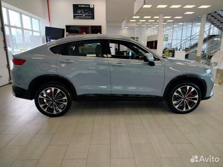 Geely Tugella, 2022